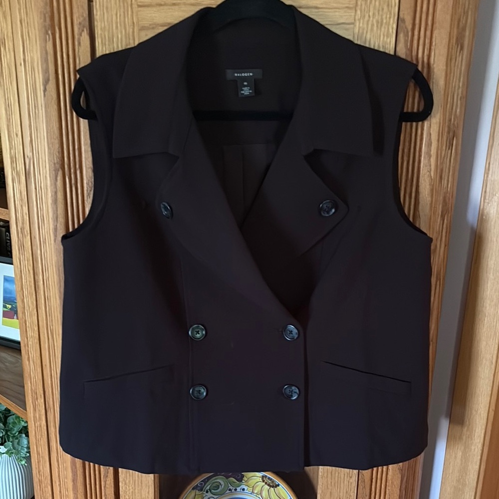 Halogen Black Women's Sleeveless Double-Breasted Trench Vest medium